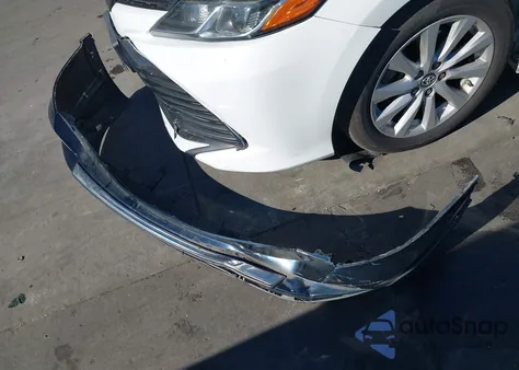 2017 Toyota Rav4 Le z USA, uszkodzony, nr VIN JTMBFREVXHJ710903